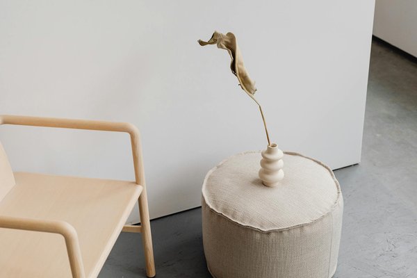 Welche Dekorationen passen zu einem minimalistischen Einrichtungsstil?